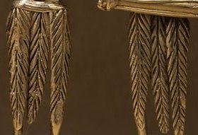 Leaf-pattern skirts