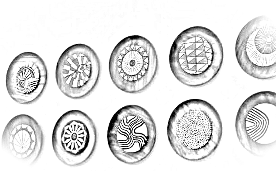 Pencil sketch of Wooden Plates Wall Décor